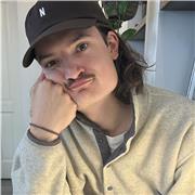 Elektronik und Programmiertutor auf Oberstufe (HTL) und Uni-Niveau.